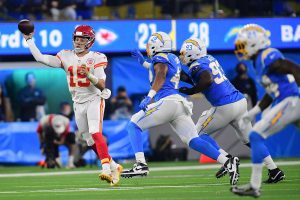 Chargers vs. Chiefs: Time, TV, stream and prediction for the first Thursday Night Football game on Amazon Prime