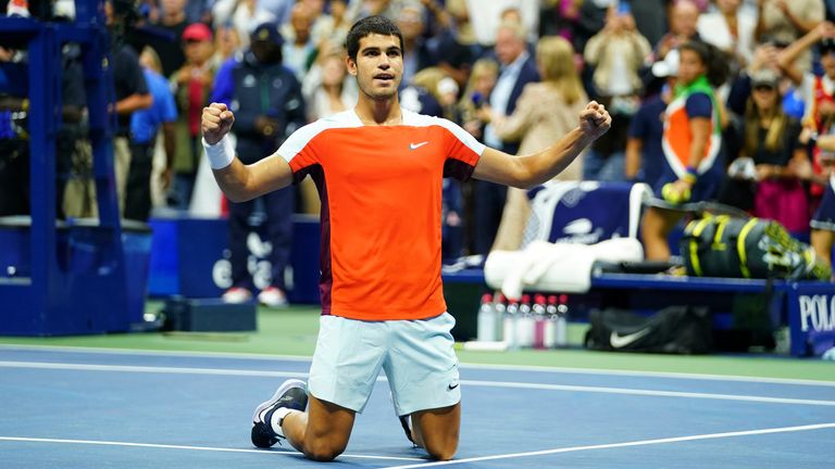 Carlos Alcaraz and Iga Swiatek usher in new tennis era after Roger Federer, Serena Williams retirements
